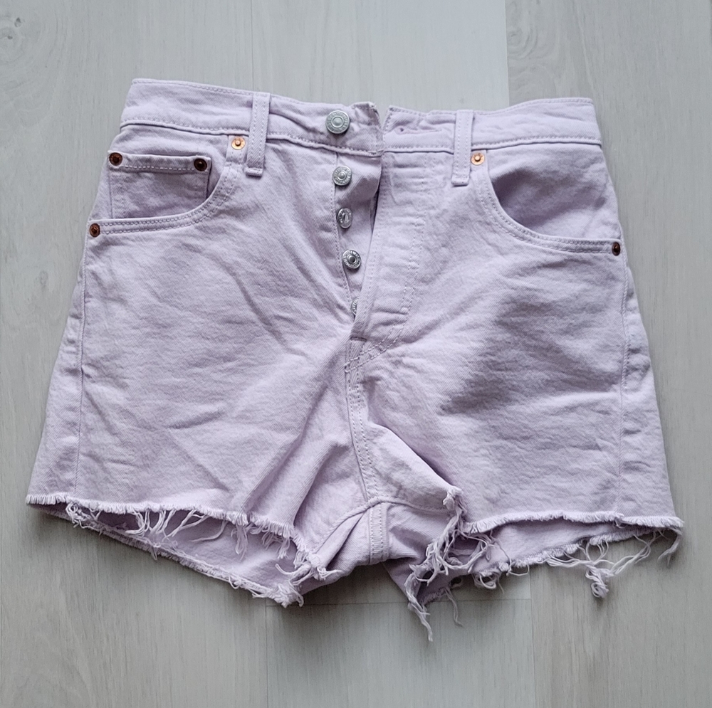 Levi's Ribcage shorts, size 25, pink-purple